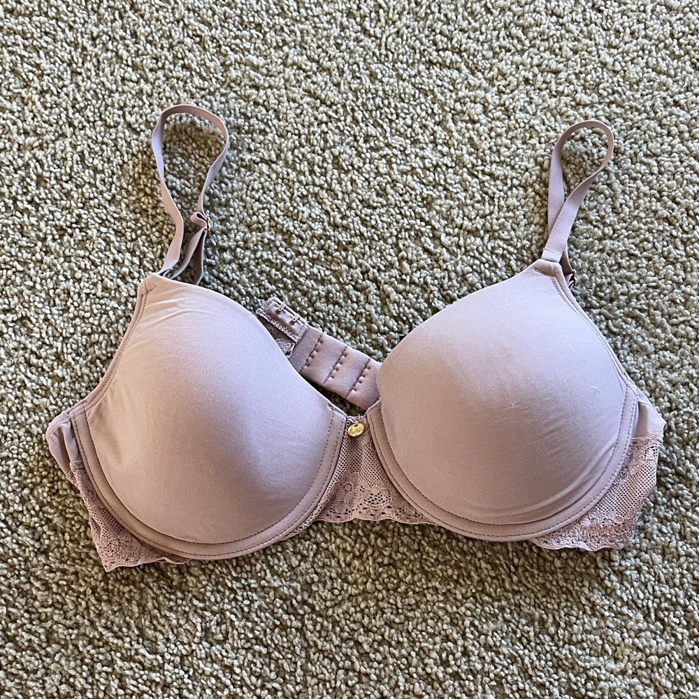 Natori Blush/nude Underwire Bra with Lace Detail size 34B NWOT